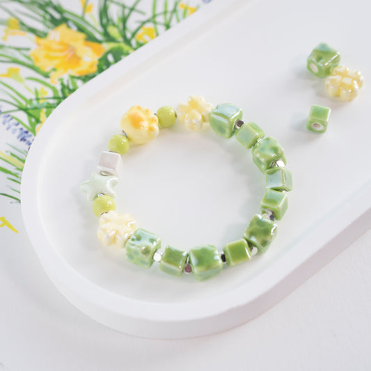 Leaf Green Bracelet with Yellow Cat Paw Bead